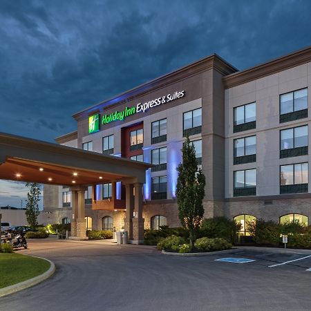 Holiday Inn Express & Suites - Belleville By Ihg Exteriér fotografie