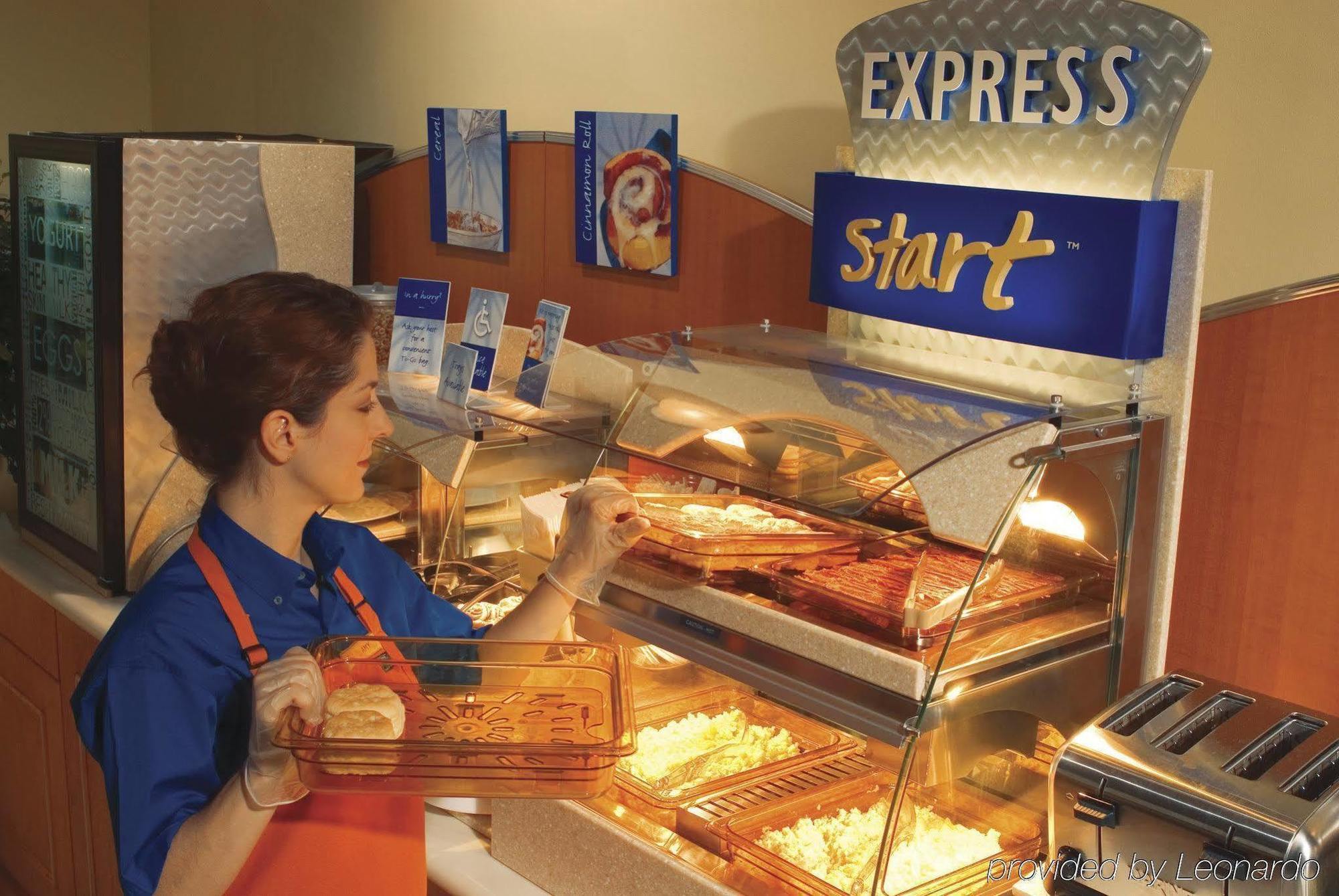 Holiday Inn Express & Suites - Belleville By Ihg Restaurace fotografie